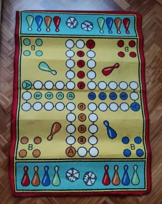 Alfombra infantil juego de mesa