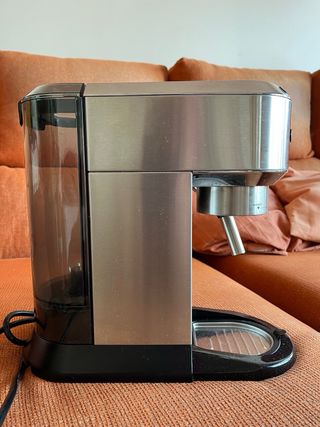 Cafetera DeLonghi Express dedica