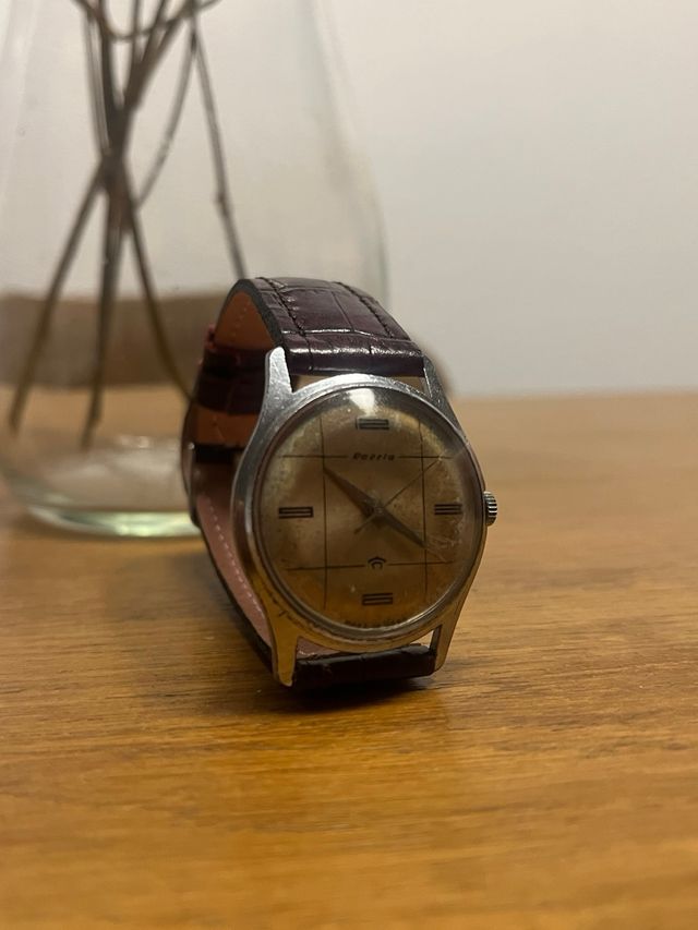 Reloj Raketa esfera cuadrícula
