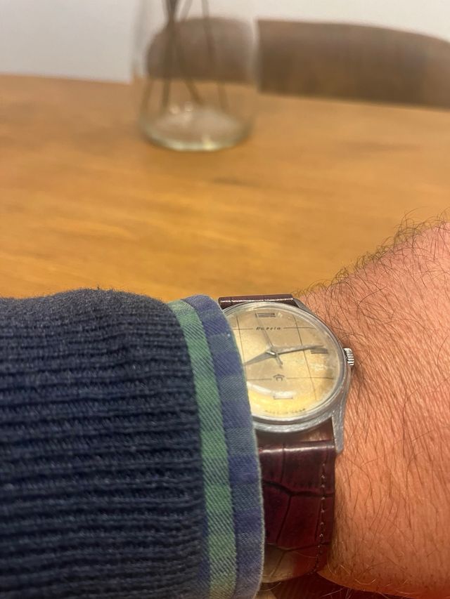 Reloj Raketa esfera cuadrícula