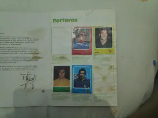 Álbum Cruyff CROPAN con 18 cromos