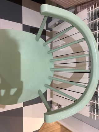 Sillas de madera verde agua