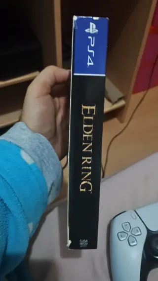 Elden Ring PS4 Extras