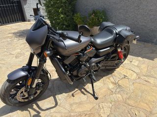 Harley Davidson Street Rod 750