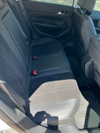 Peugeot 308 2018 FAMILIAR 140000KM