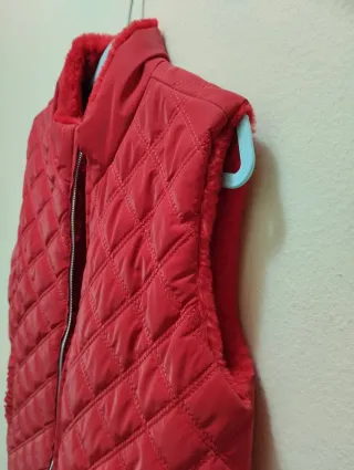 Chaleco acolchado rojo para niña – Mayoral 110 cm