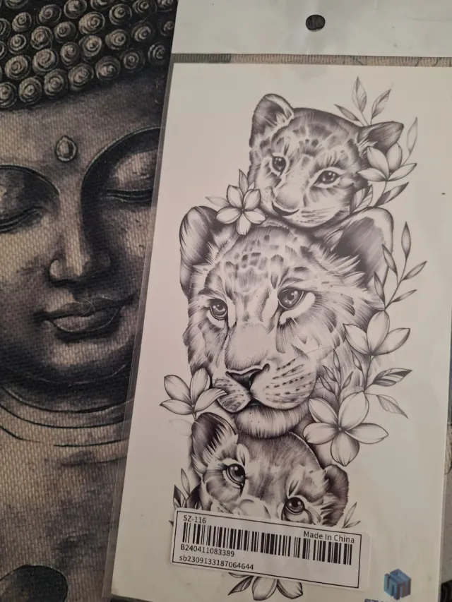 Tatuaje temporal familia leones