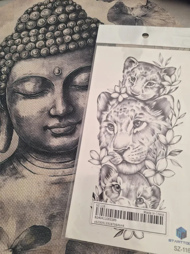 Tatuaje temporal familia leones