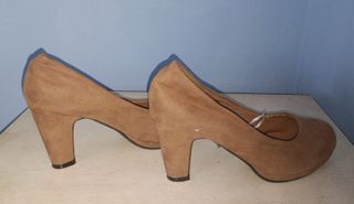 Zapatos de Ante, color Marron Camel