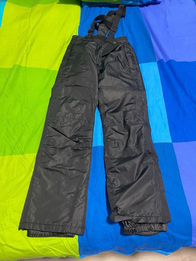 Pantalones de esquí negros con tirantes