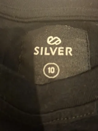 Camista cortita con letras rosas