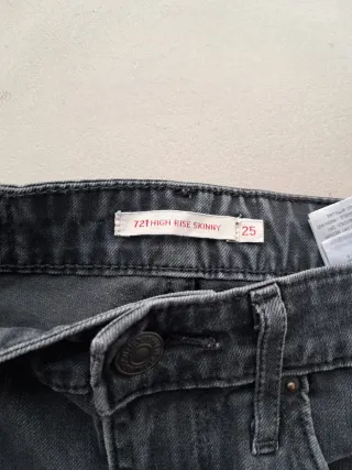 Levi's 721 High Rise Skinny Jeans Taglia 25 Grigio