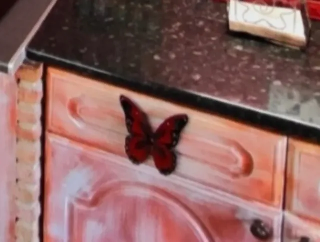 Tiradores de mariposas para muebles