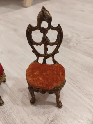 2 Mini Sillas Decorativas Vintage