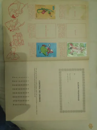 Álbum Cropan Peter Pan con 20 cromos