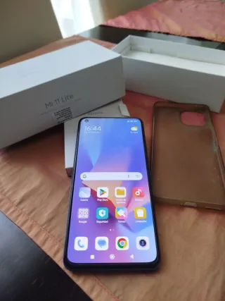 Xiaomi Mi 11 Lite (vedi descrizione)