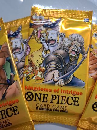 8 Bustine One Piece Kingdoms of Intrigue