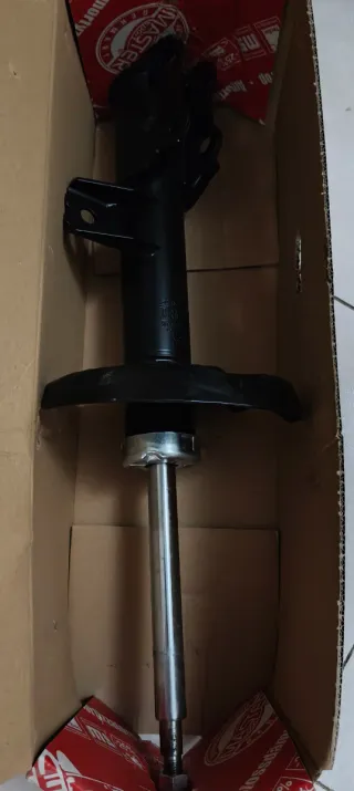 Amortiguadores Delanteros Hyundai i30