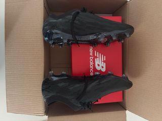 Scarpe da calcio New Balance nere