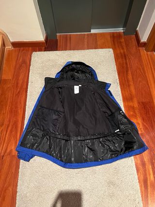 Chaqueta Descente azul y blanca