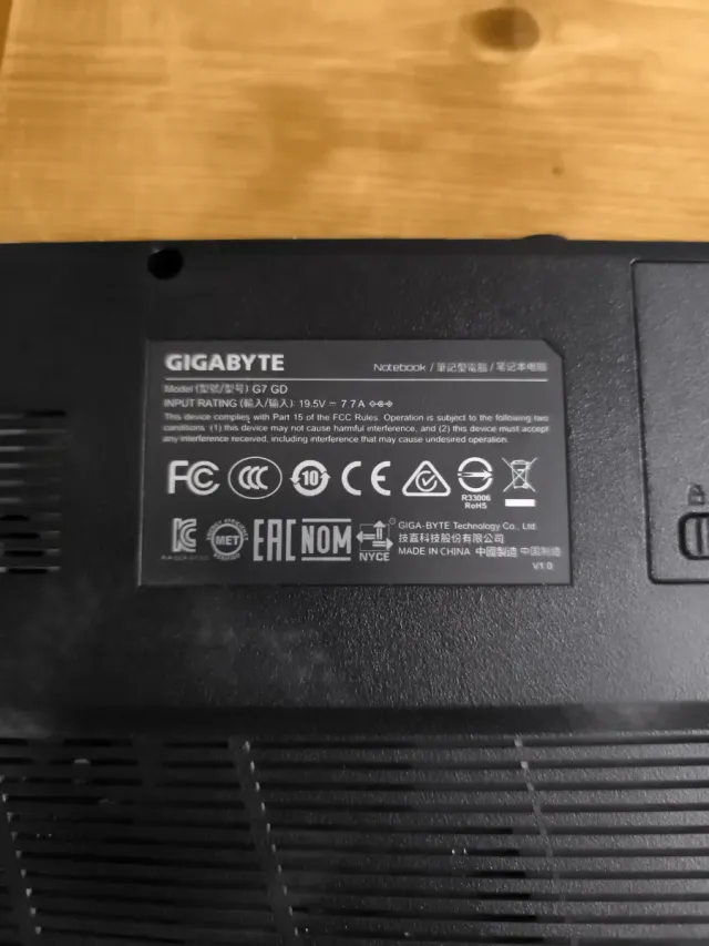 Portatile da gioco Gigabyte G7GD