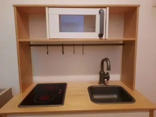 Cocinita infantil de madera