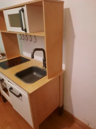 Cocinita infantil de madera