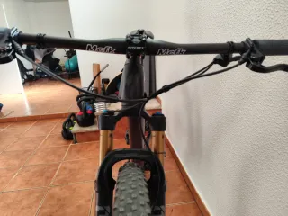 Bicicleta Specialized Epic Evo 2023