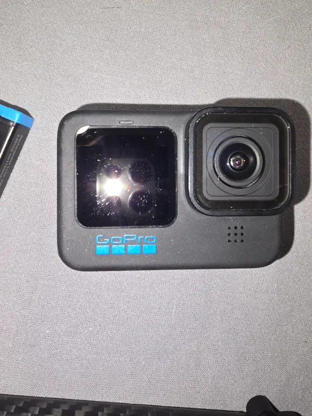 GoPro Hero 11 Black + Accesorios