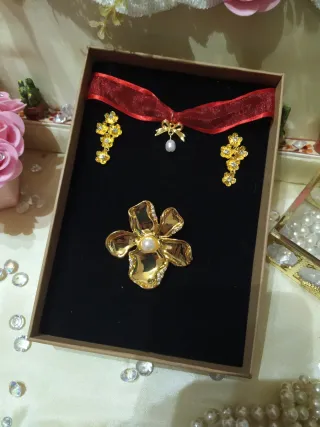 Aderezo Fallera fiestas regionales etc Niña