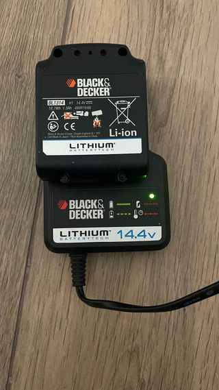 Cargador y Batería Black&Decker 14.4V