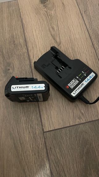 Cargador y Batería Black&Decker 14.4V