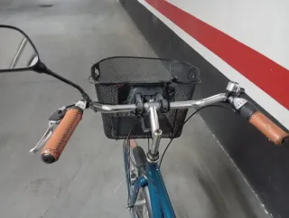 Bicicleta Wobyvi de paseo azul con cesta