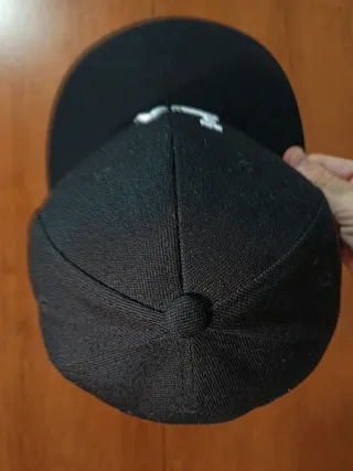 Gorra LA original broche strapback.