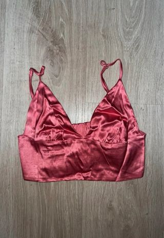Top lencero rosa satinado Zara