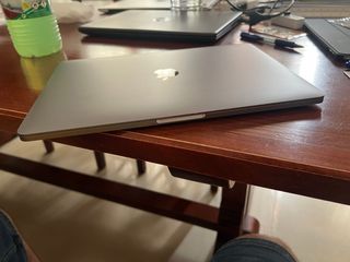 MacBook Pro 13 2017 i7 16GB
