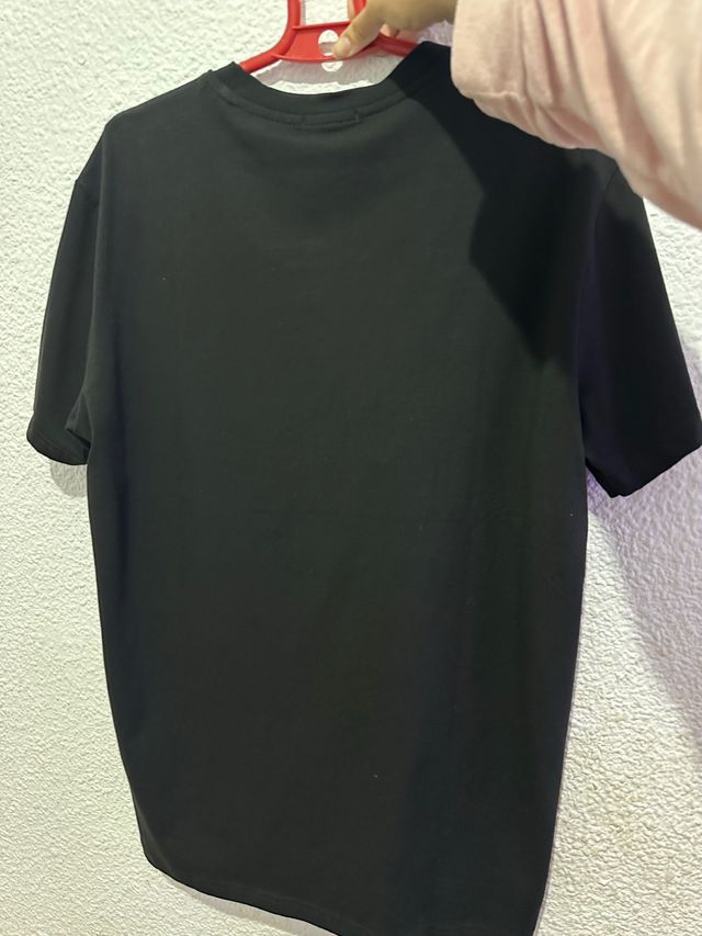 Camiseta Prada Negra Pone Xl pero es L