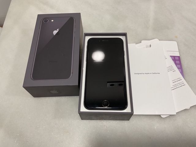 iPhone 8 para peças