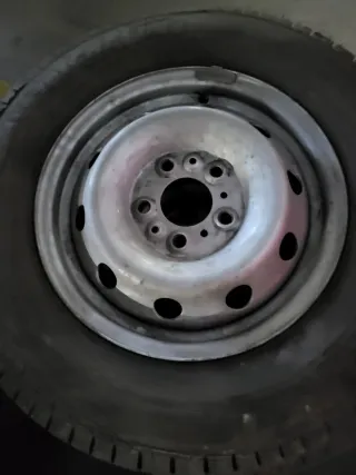Citroen jumper Llanta 15' con Neumático 215/70/15