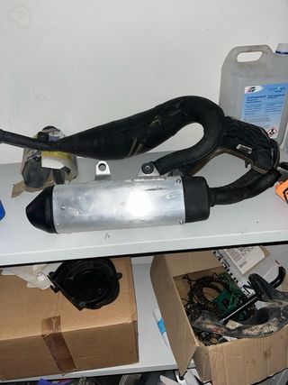 Tubo de escape Yamaha YZ 125