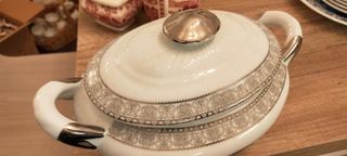 Zuppiera Belle Époque porcellana