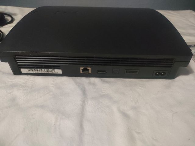 Consola Play Station 3 PS3 + Mando + FIFA 18