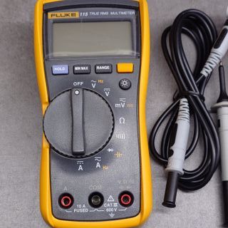 Multímetro Fluke 115 True RMS