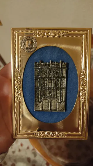 Recuerdo Bronce Salamanca Edificio