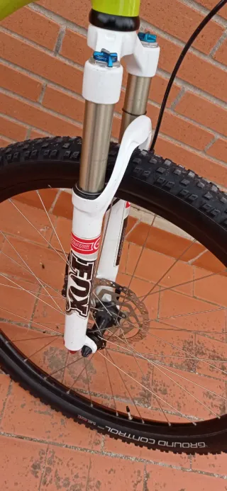 Bicicleta Specialized Montaña