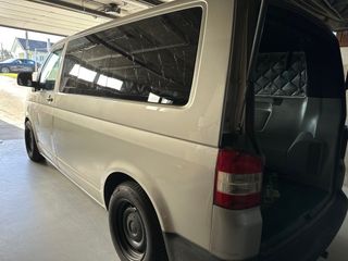 Volkswagen Transporter T5 2006
