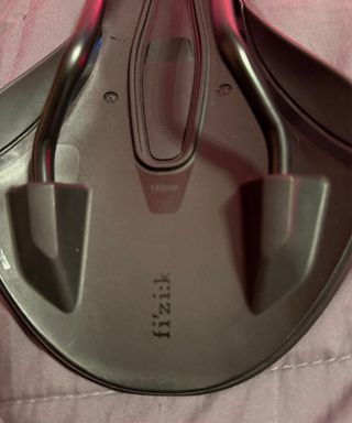 Sillín Fizik Vento Argo X5 Negro