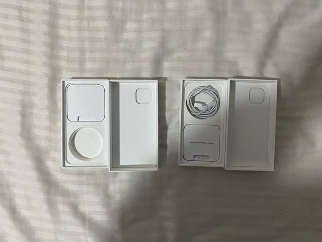 2 confezioni di iPhone 13 Blu Notte