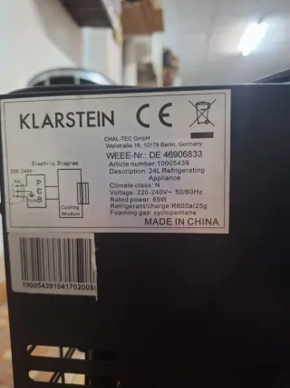 Mininevera Klarstein para vino y refrescos 24L