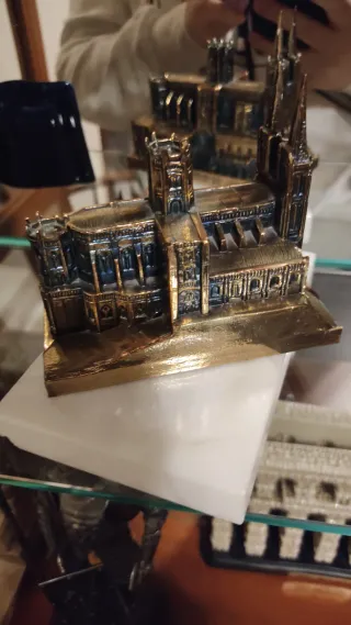 Recuerdo Catedral de Burgos bronce